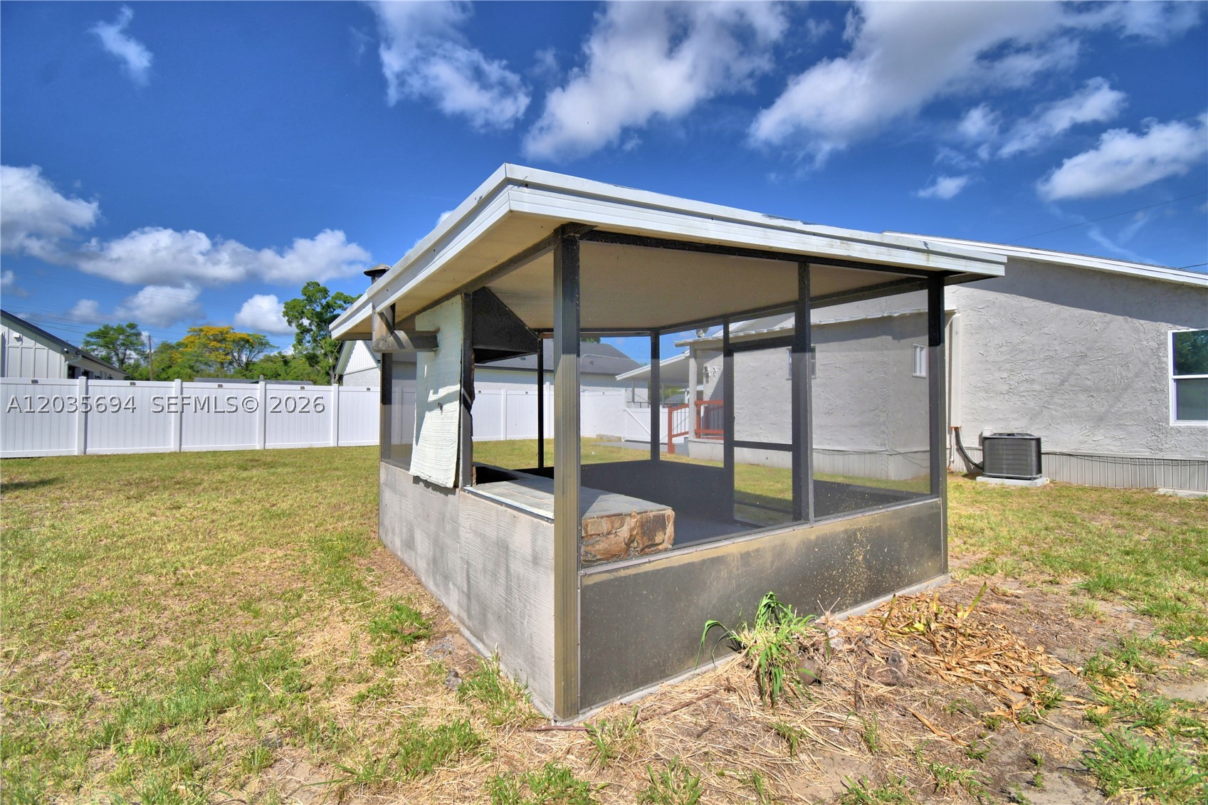 WEEKS D P RESUBDIVISION PB - Residential
