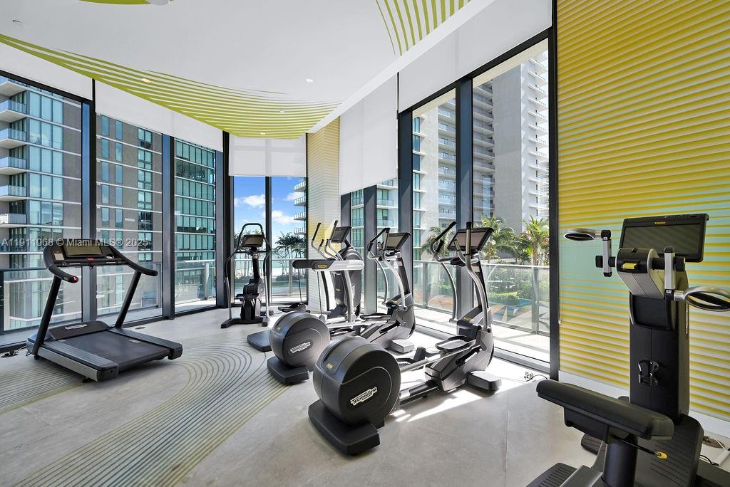PARAISO BAYVIEWS CONDO - Residential Lease