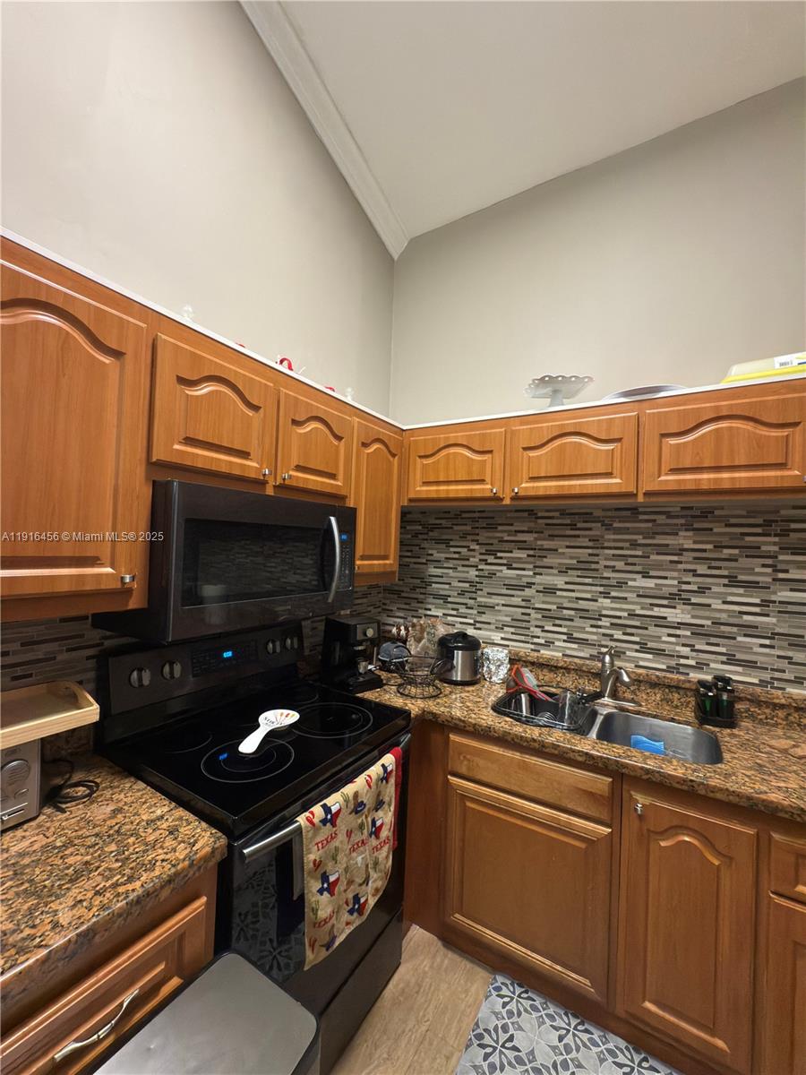 PARC VISTA CONDO - Residential