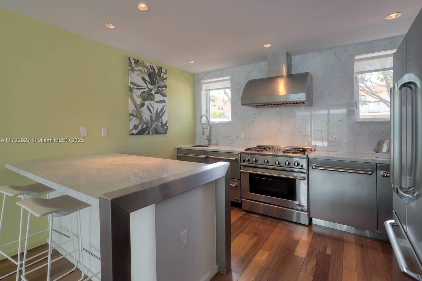 FONTANA CONDO - Residential Lease