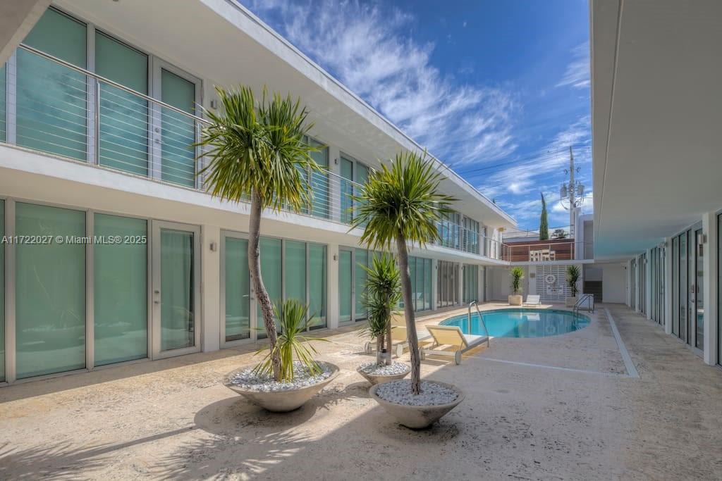 FONTANA CONDO - Residential Lease