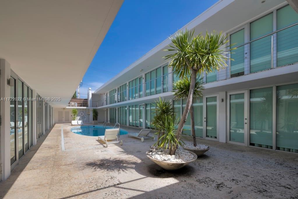 FONTANA CONDO - Residential Lease