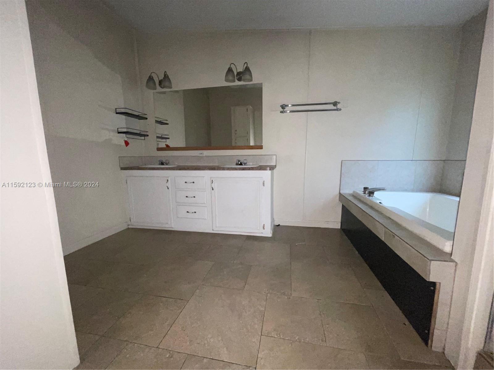 WATERGATE MOBILE HOME - Residential Lease