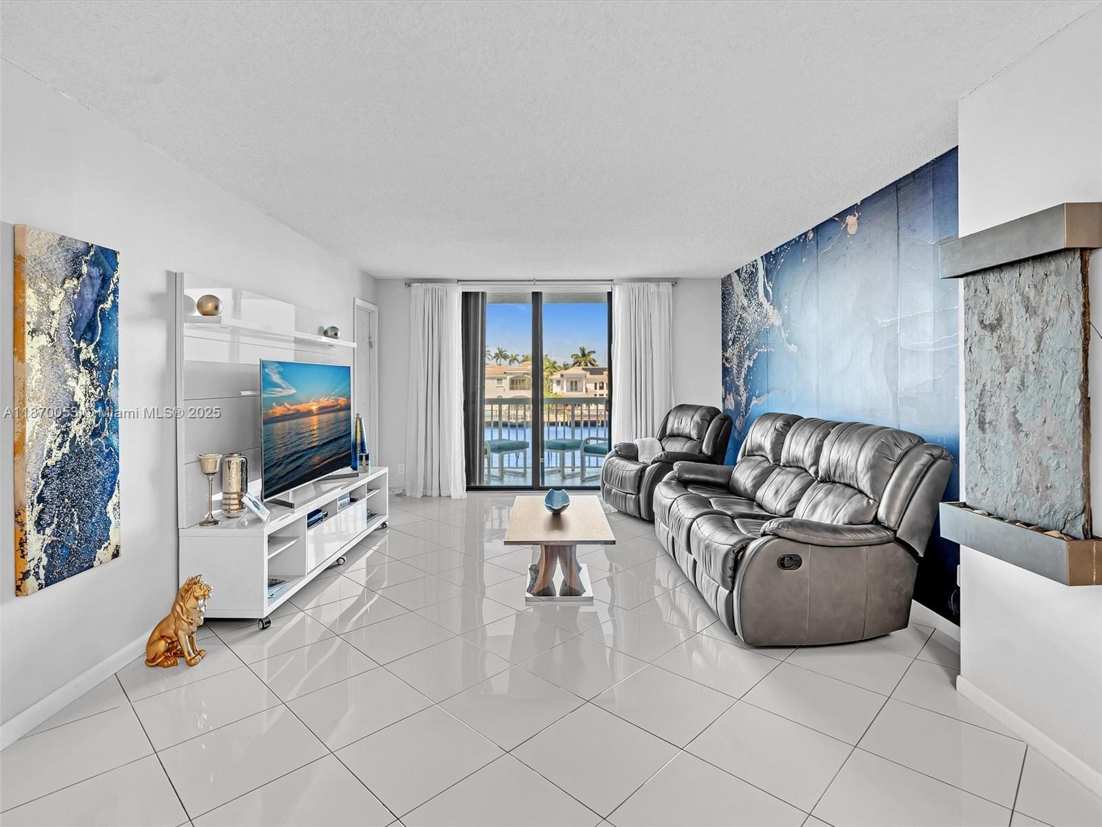 ALLINGTON TOWERS NORTH CO - Residential