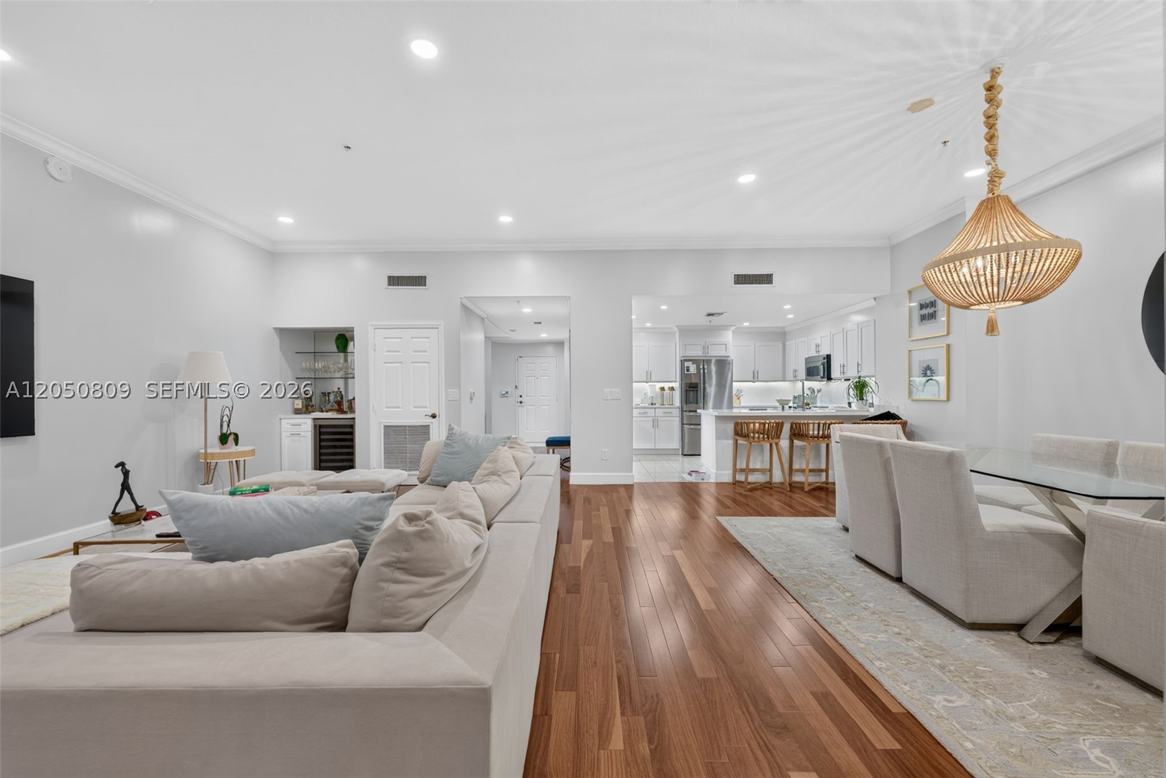 COLONNADE AT DADELAND SE - Residential Lease
