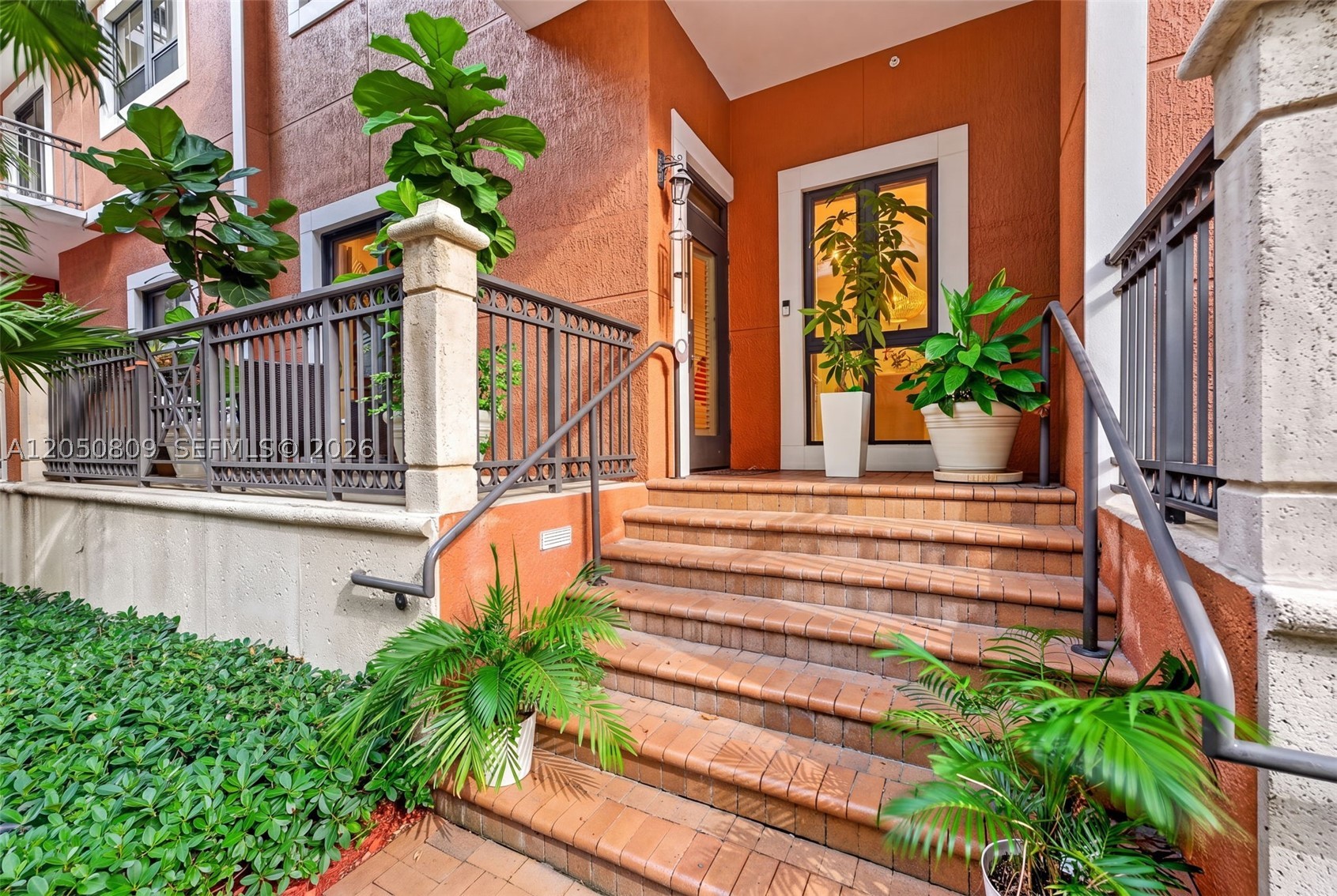COLONNADE AT DADELAND SE - Residential Lease