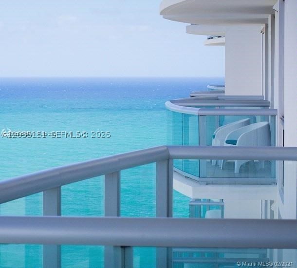 M RESORT RESIDENCES CONDO - Residential