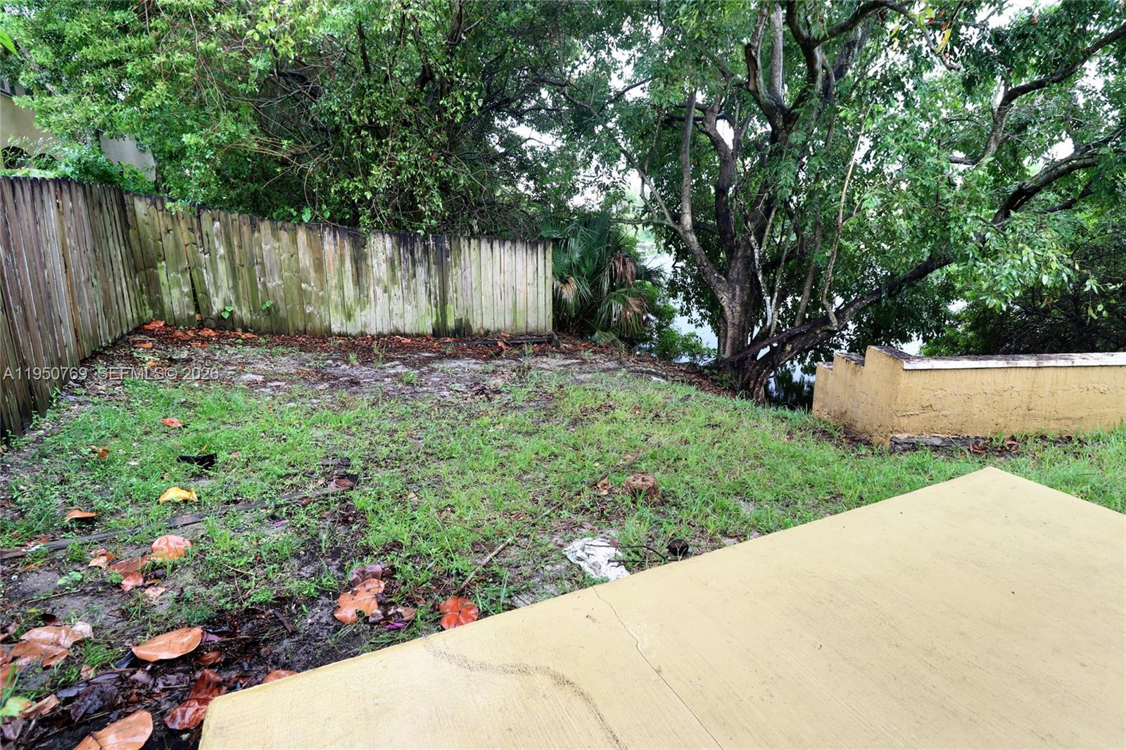 FORT LAUDERDALE TRUCK FAR - Residential