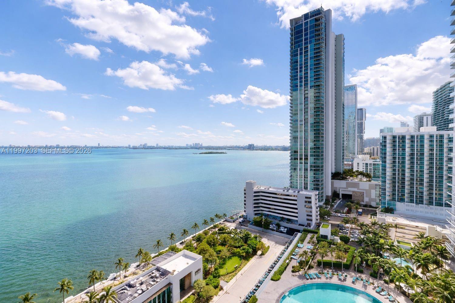 PARAISO BAY CONDO - Residential