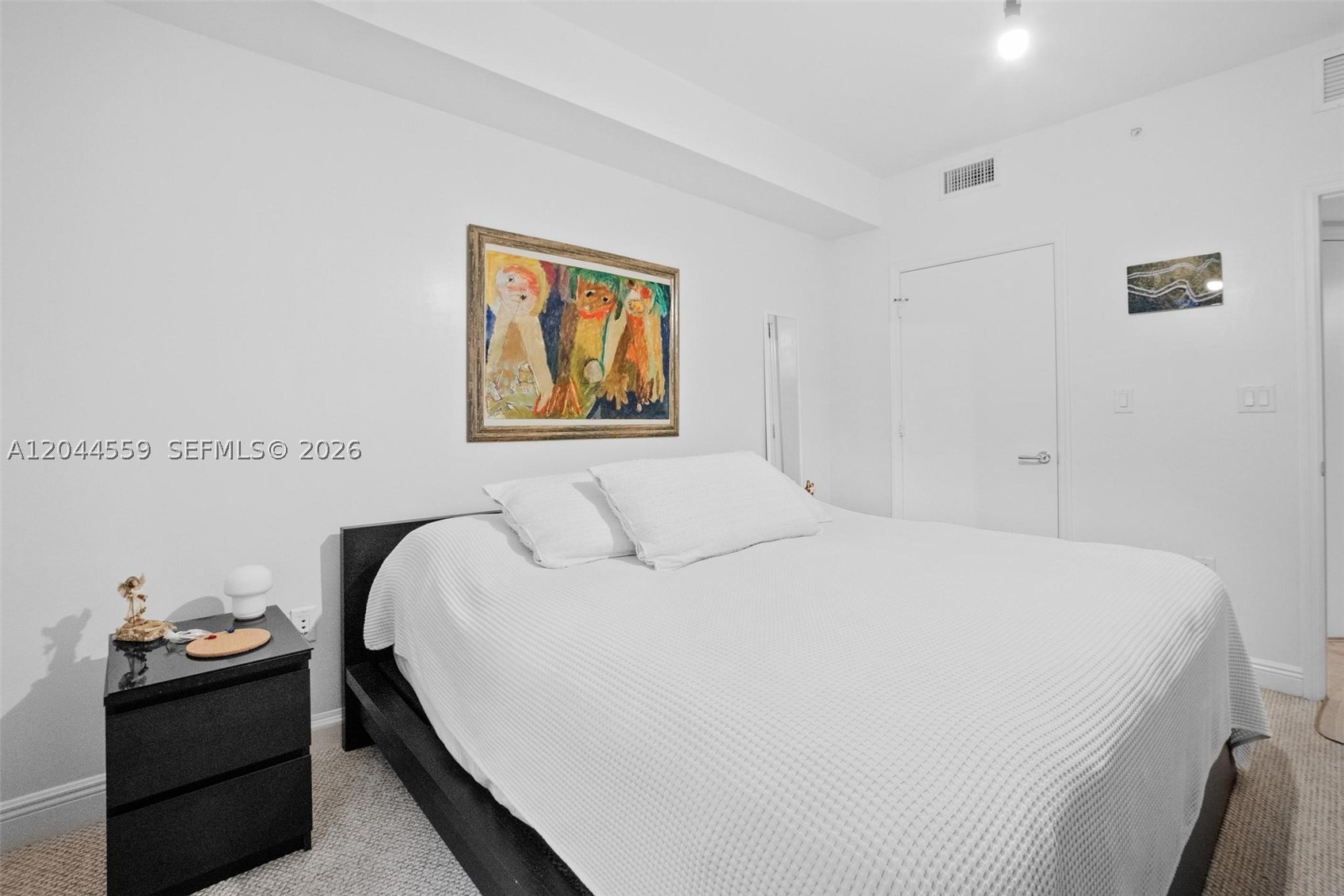 TURNBERRY VILLAGE SO TOWE - Residential Lease