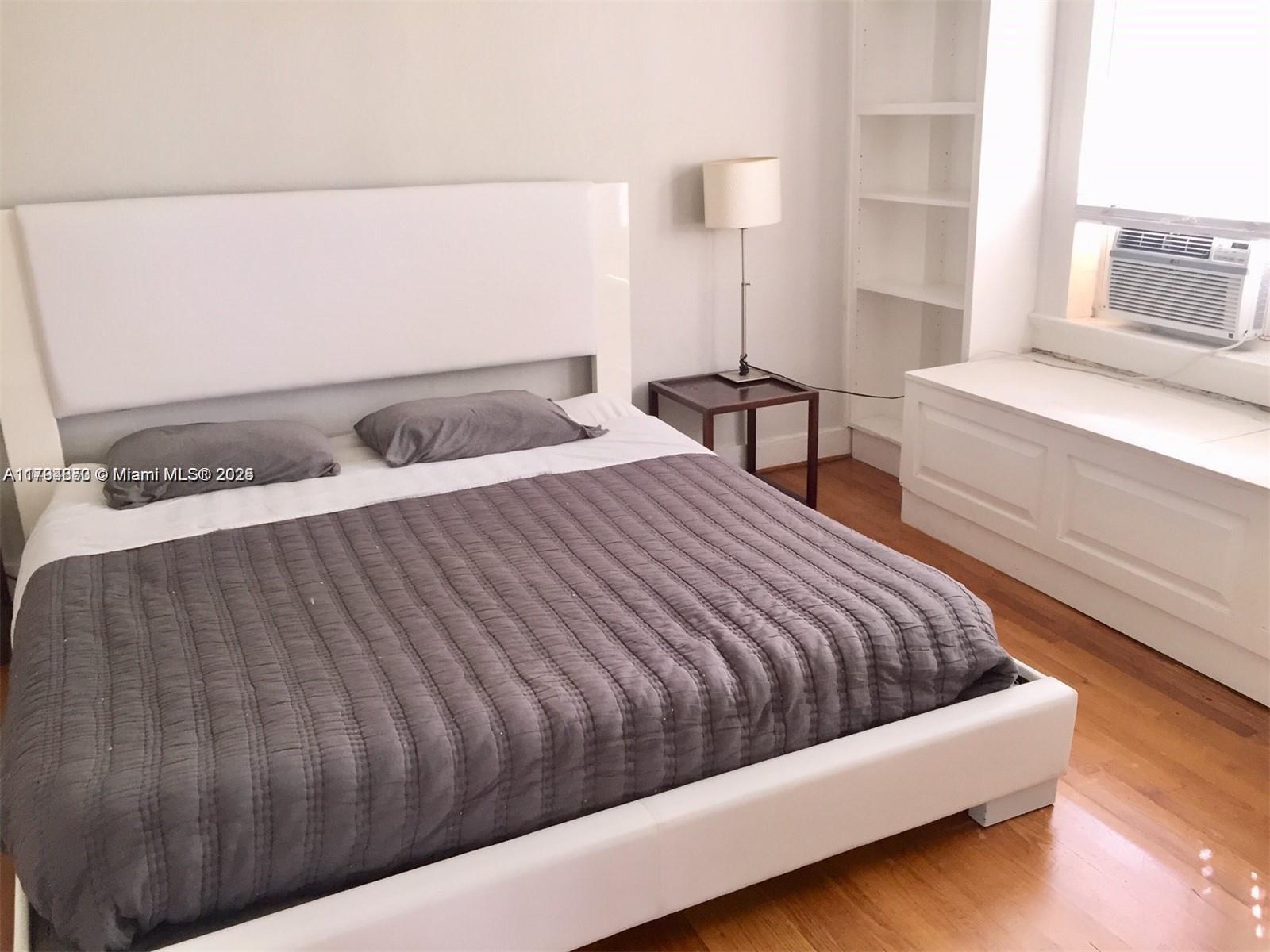 MONTERREY CONDO - Residential