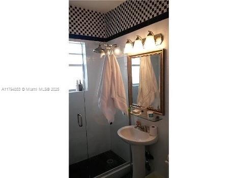 MONTERREY CONDO - Residential