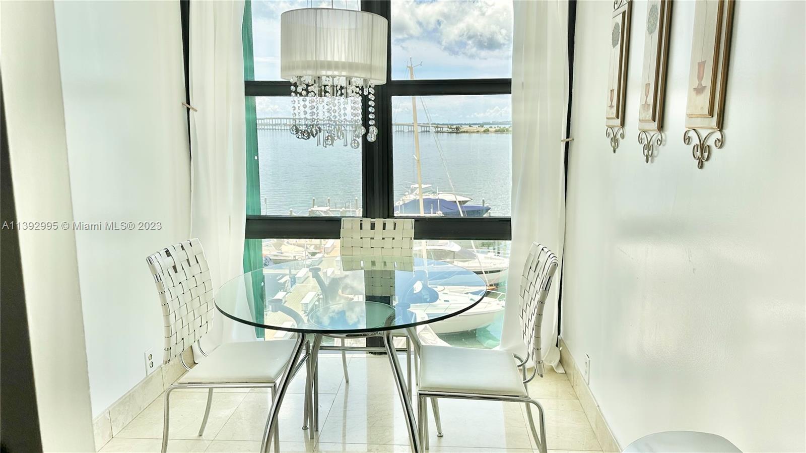 BRICKELL PLACE CONDO - Residential Lease