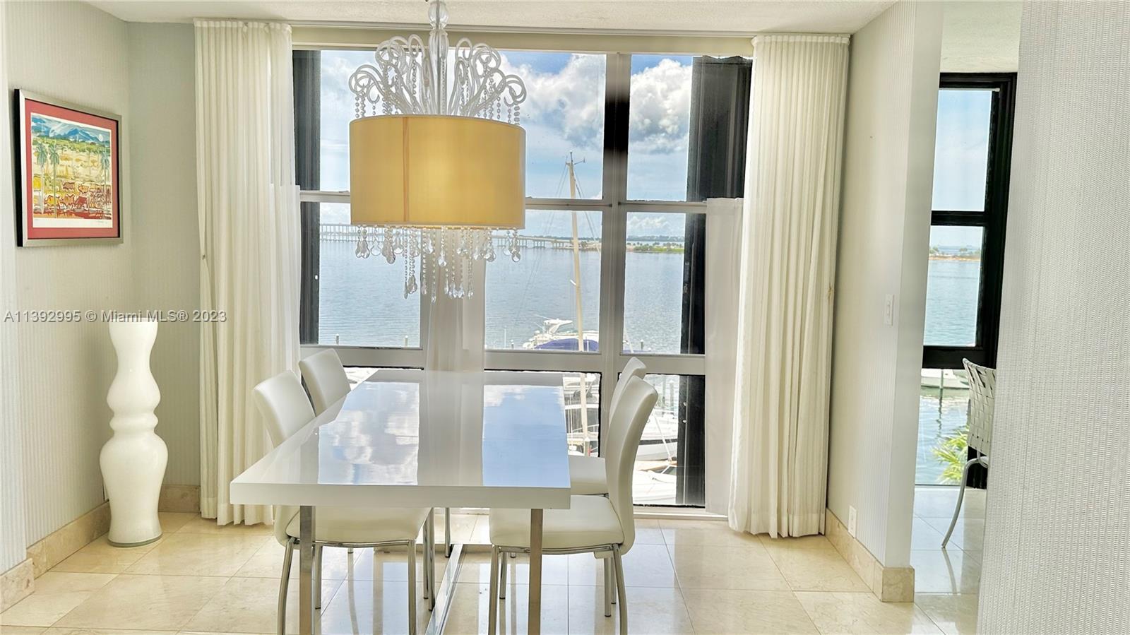 BRICKELL PLACE CONDO - Residential Lease