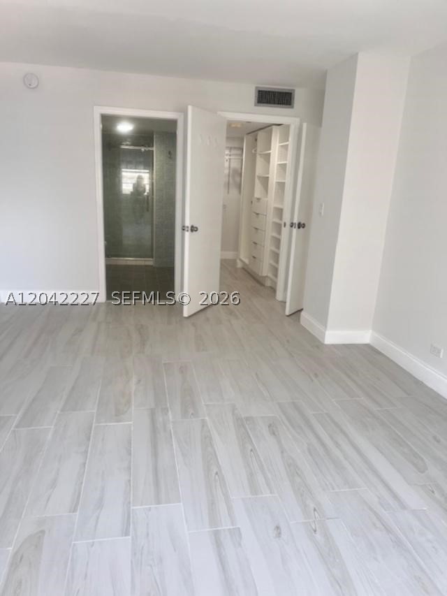 WINSTON TOWERS 100 CONDO - Residential