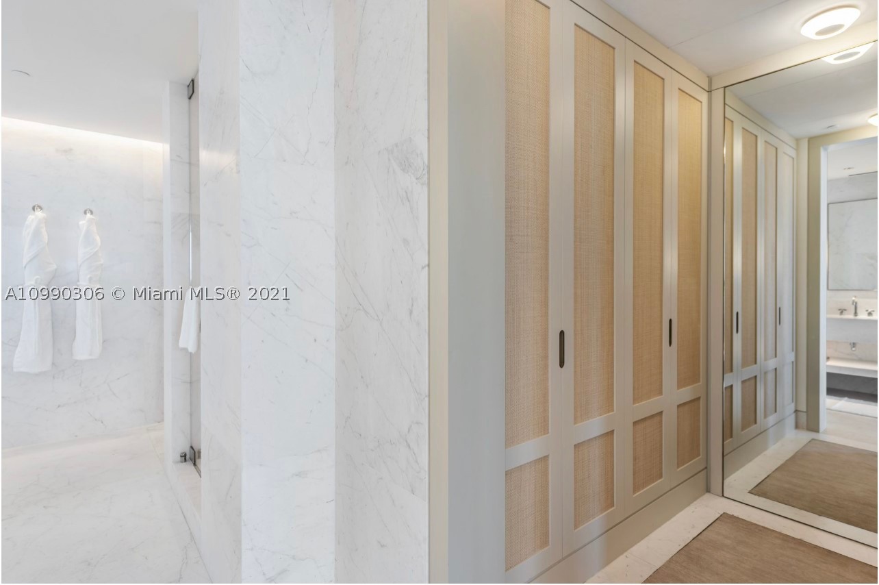 SURF CLUB CONDO - Residential