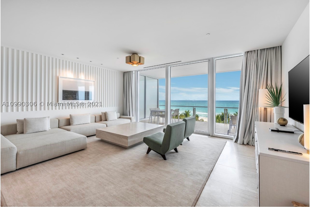 SURF CLUB CONDO - Residential