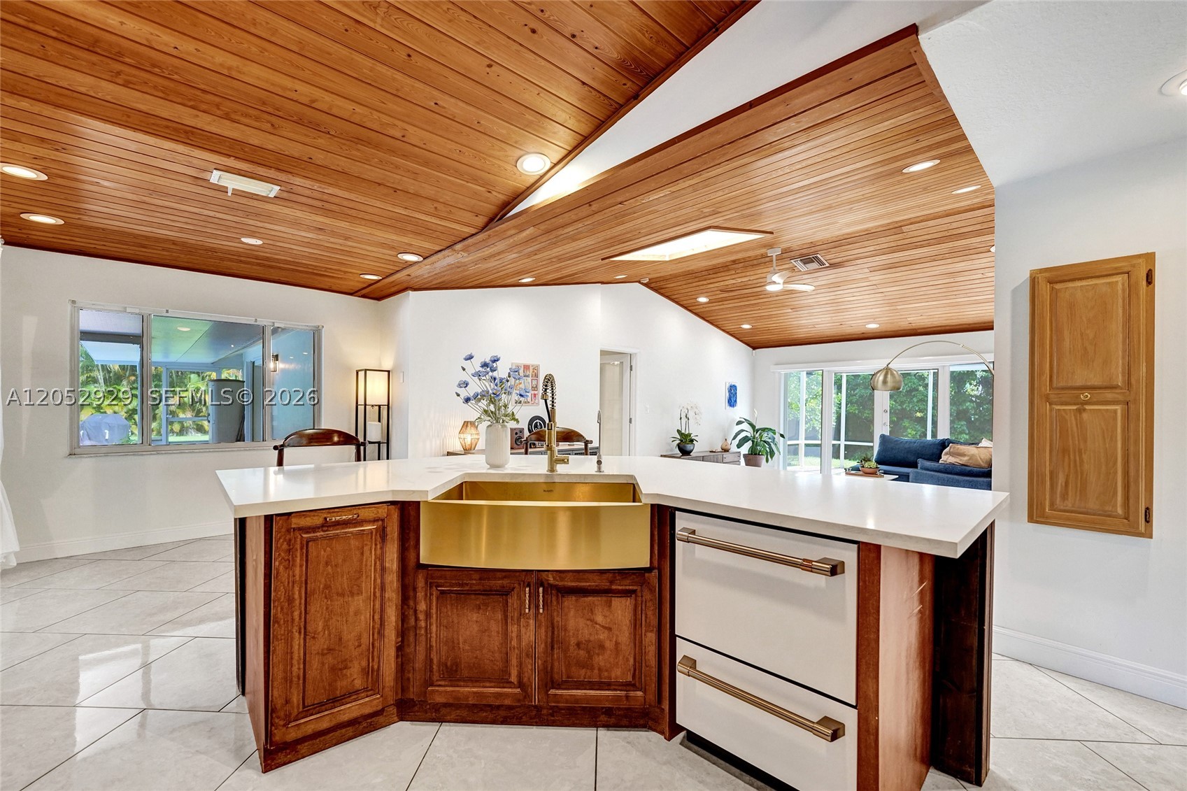 FLA FRUIT LANDS CO - Residential