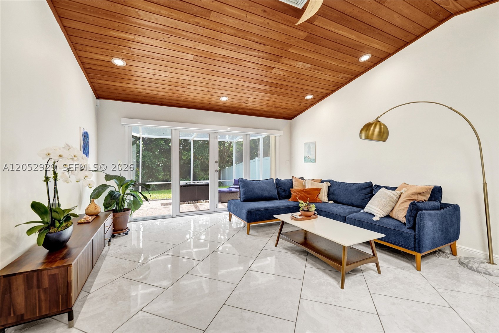 FLA FRUIT LANDS CO - Residential