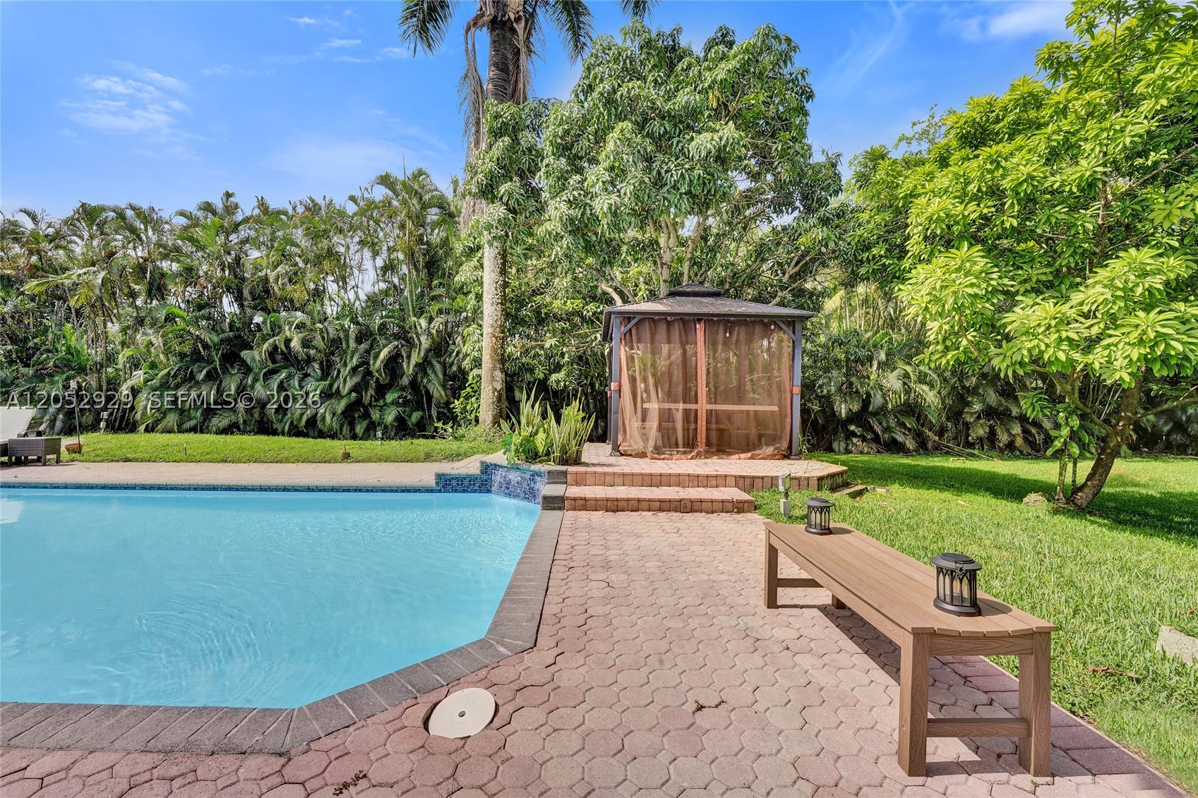 FLA FRUIT LANDS CO - Residential