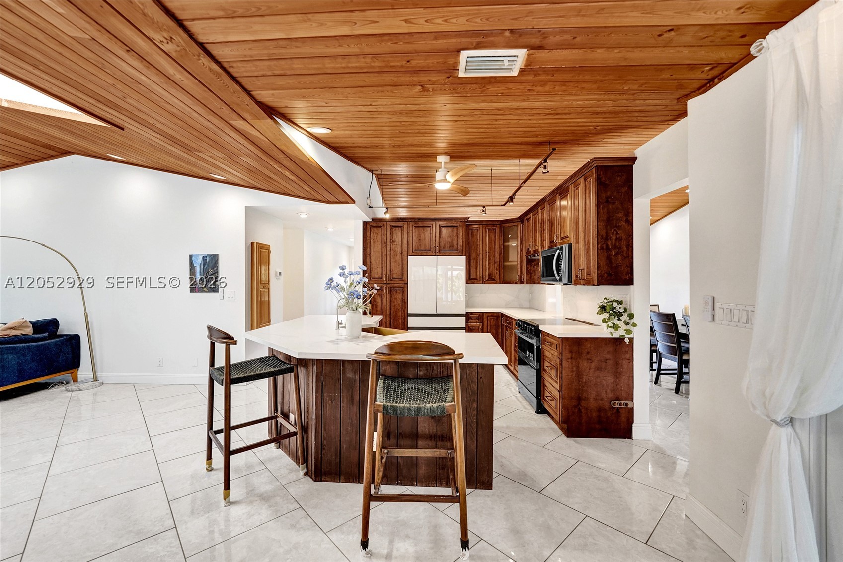 FLA FRUIT LANDS CO - Residential