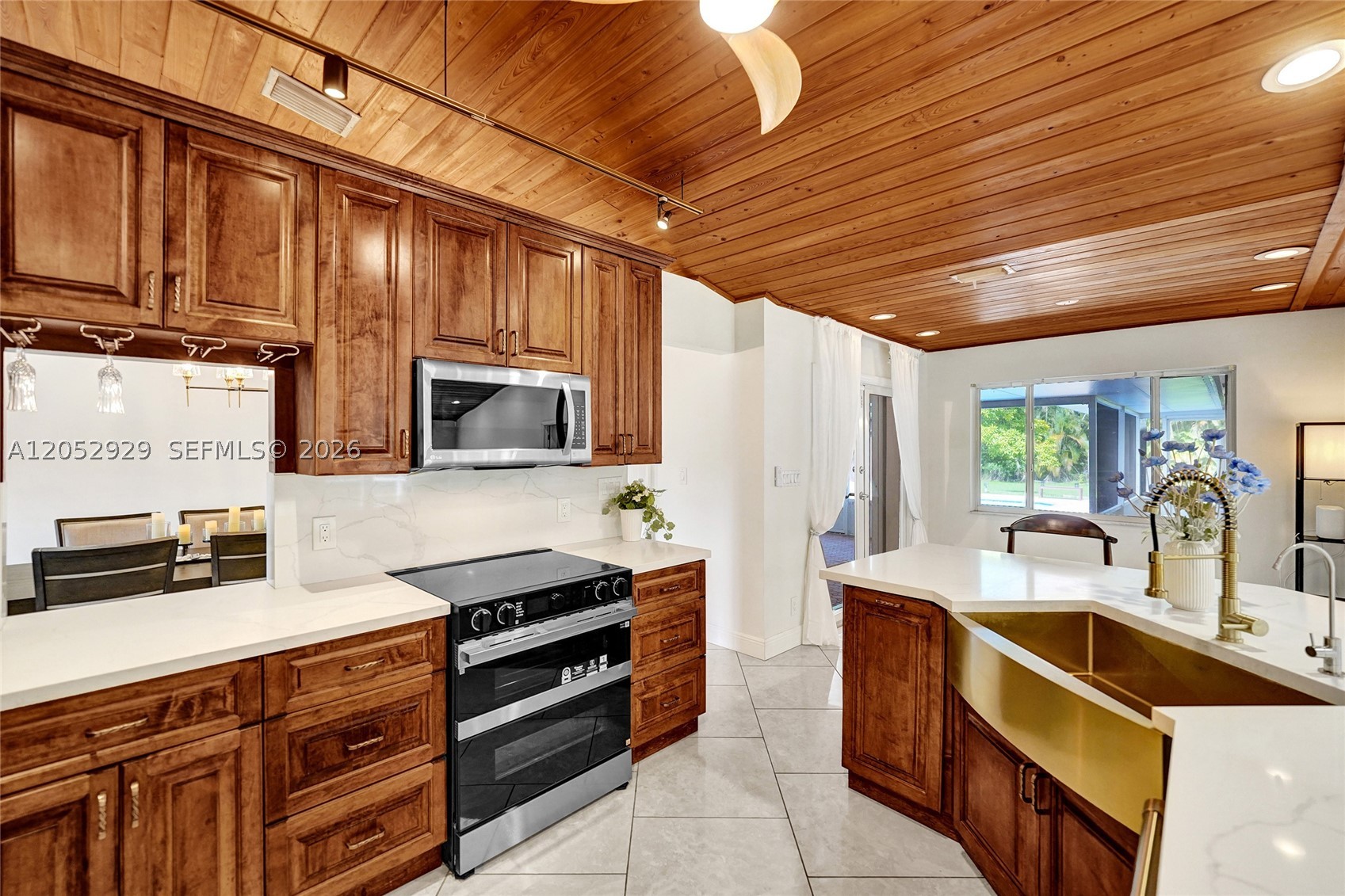 FLA FRUIT LANDS CO - Residential