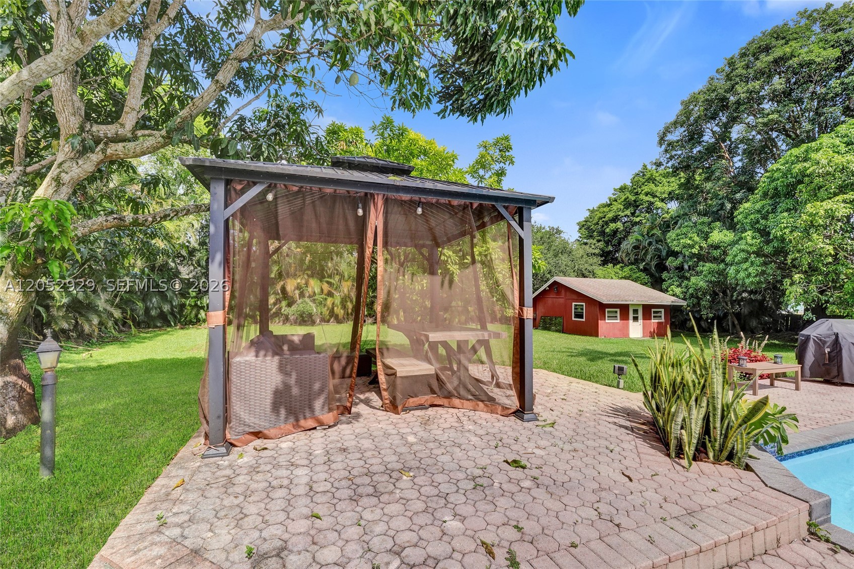 FLA FRUIT LANDS CO - Residential