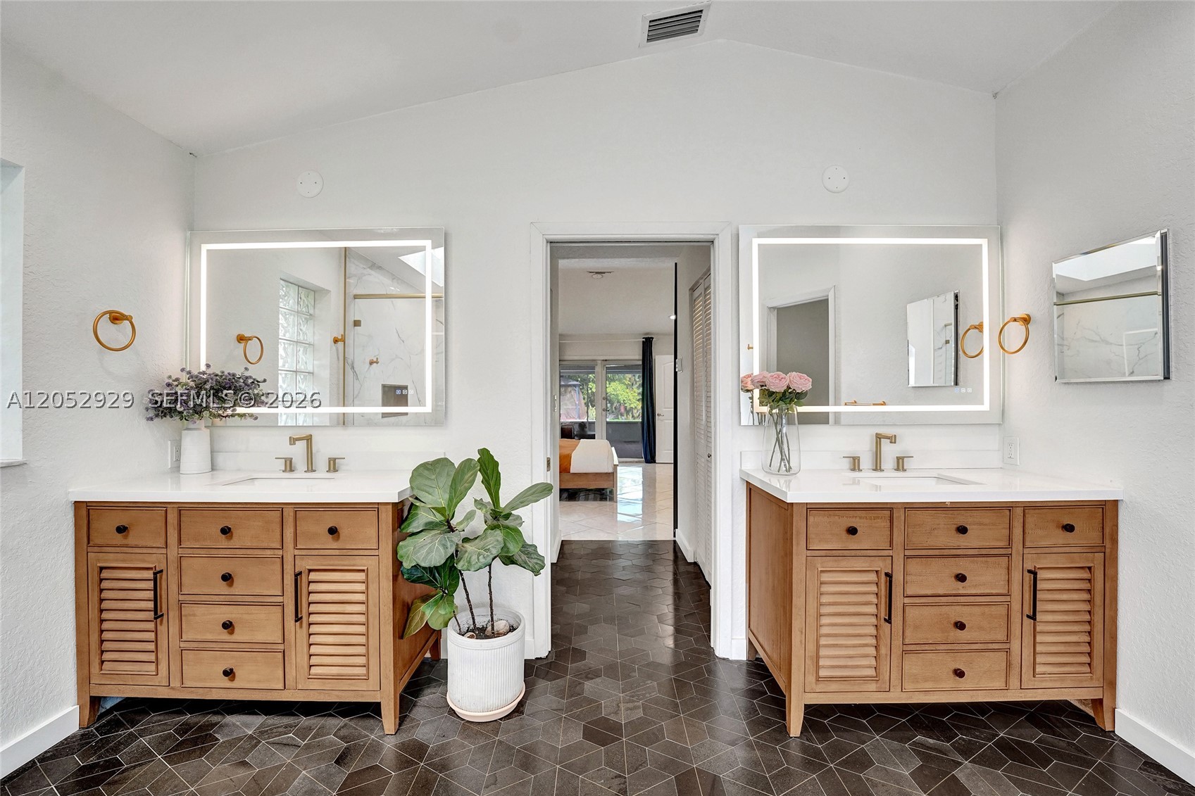 FLA FRUIT LANDS CO - Residential
