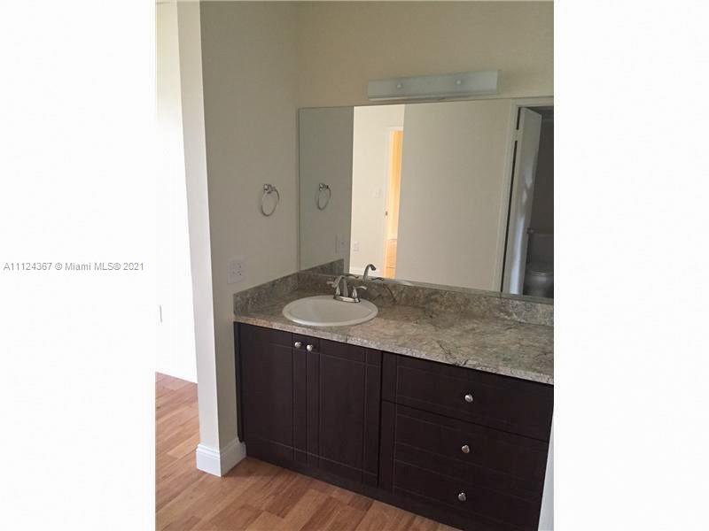 PINE LAKE VILLAGE CONDO - Residential Lease