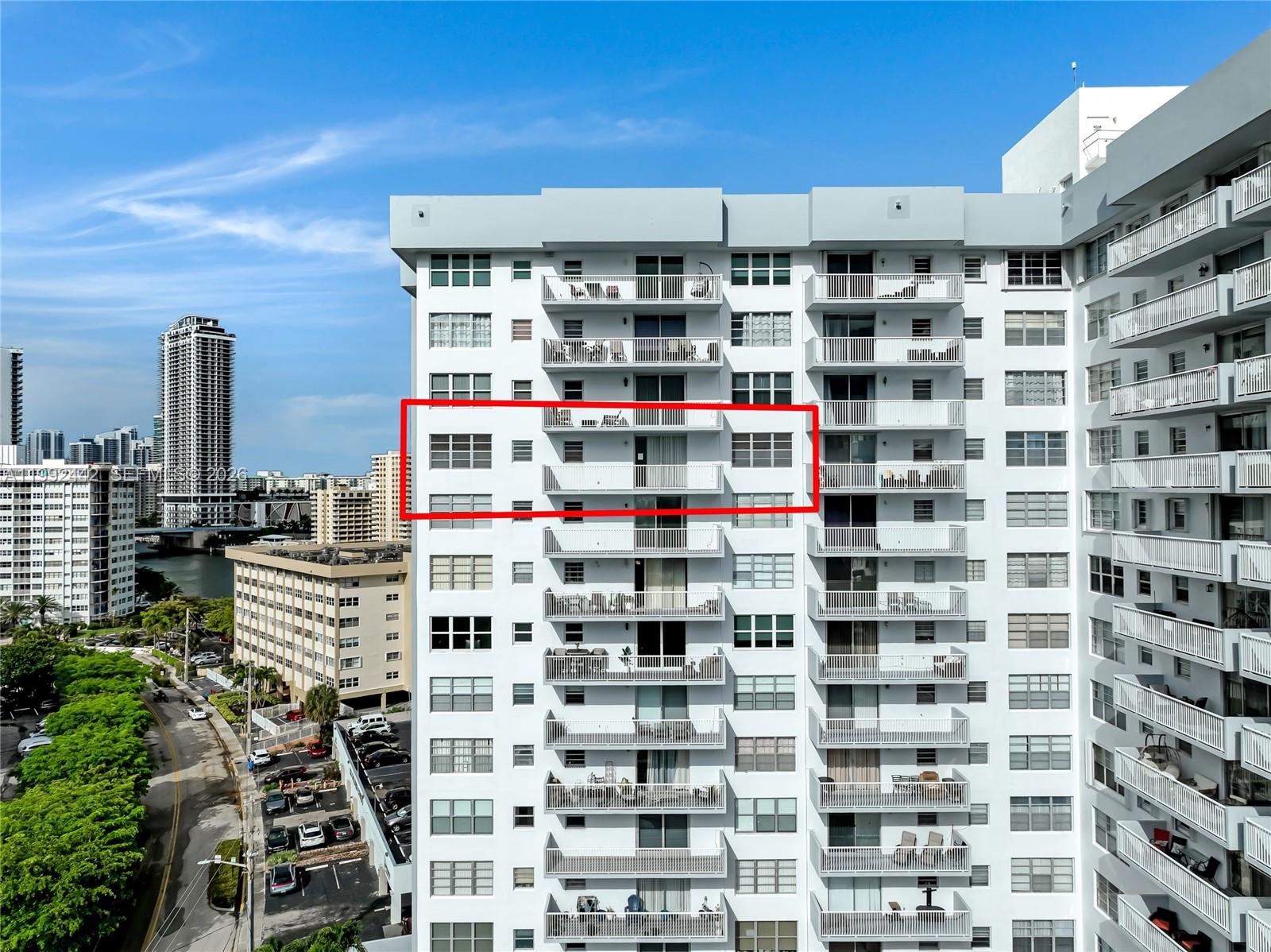 GOLDEN SURF TOWERS CONDO - Residential