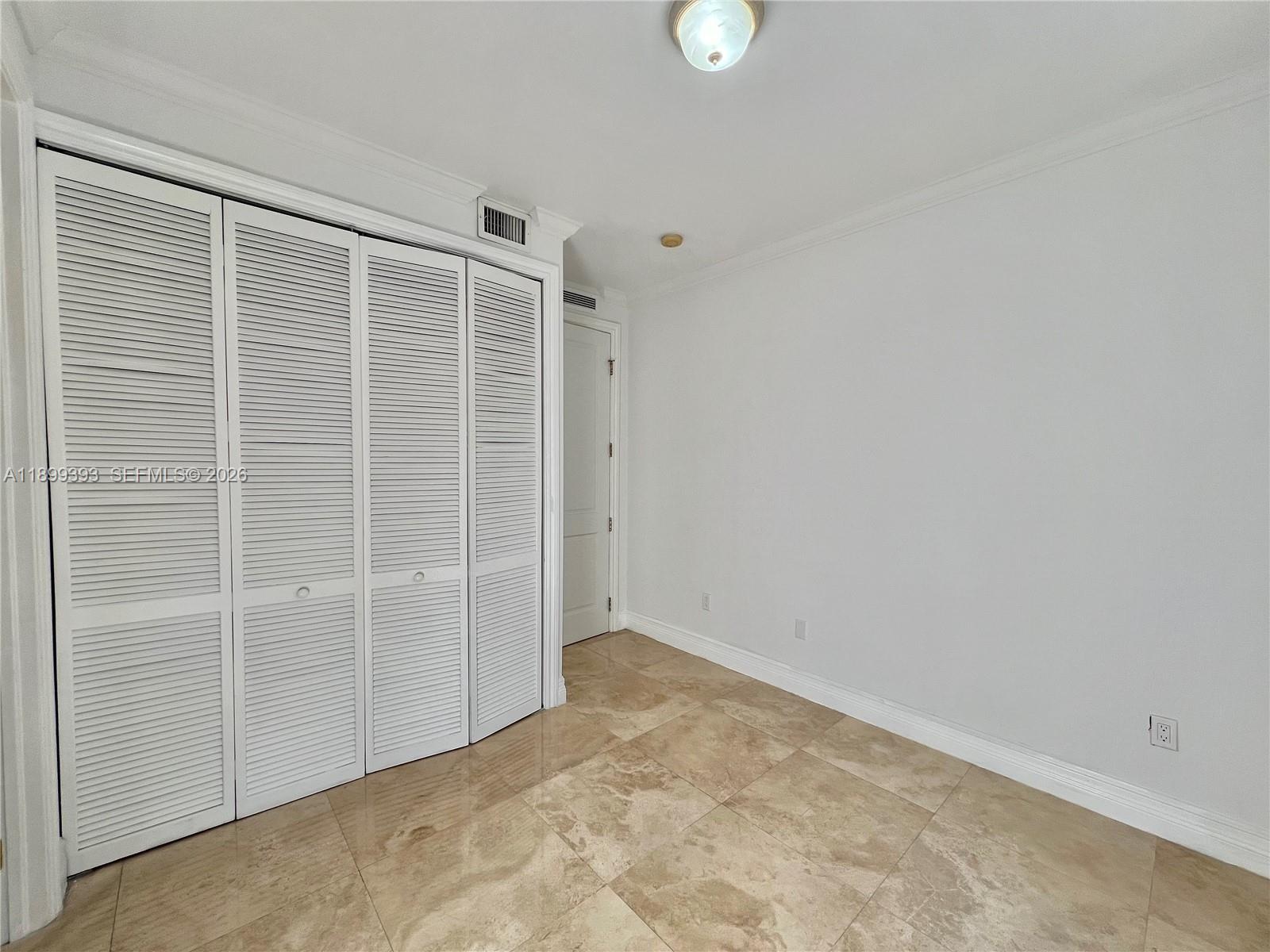TROPICAL ISLE HOMES SUB 2 - Residential Lease