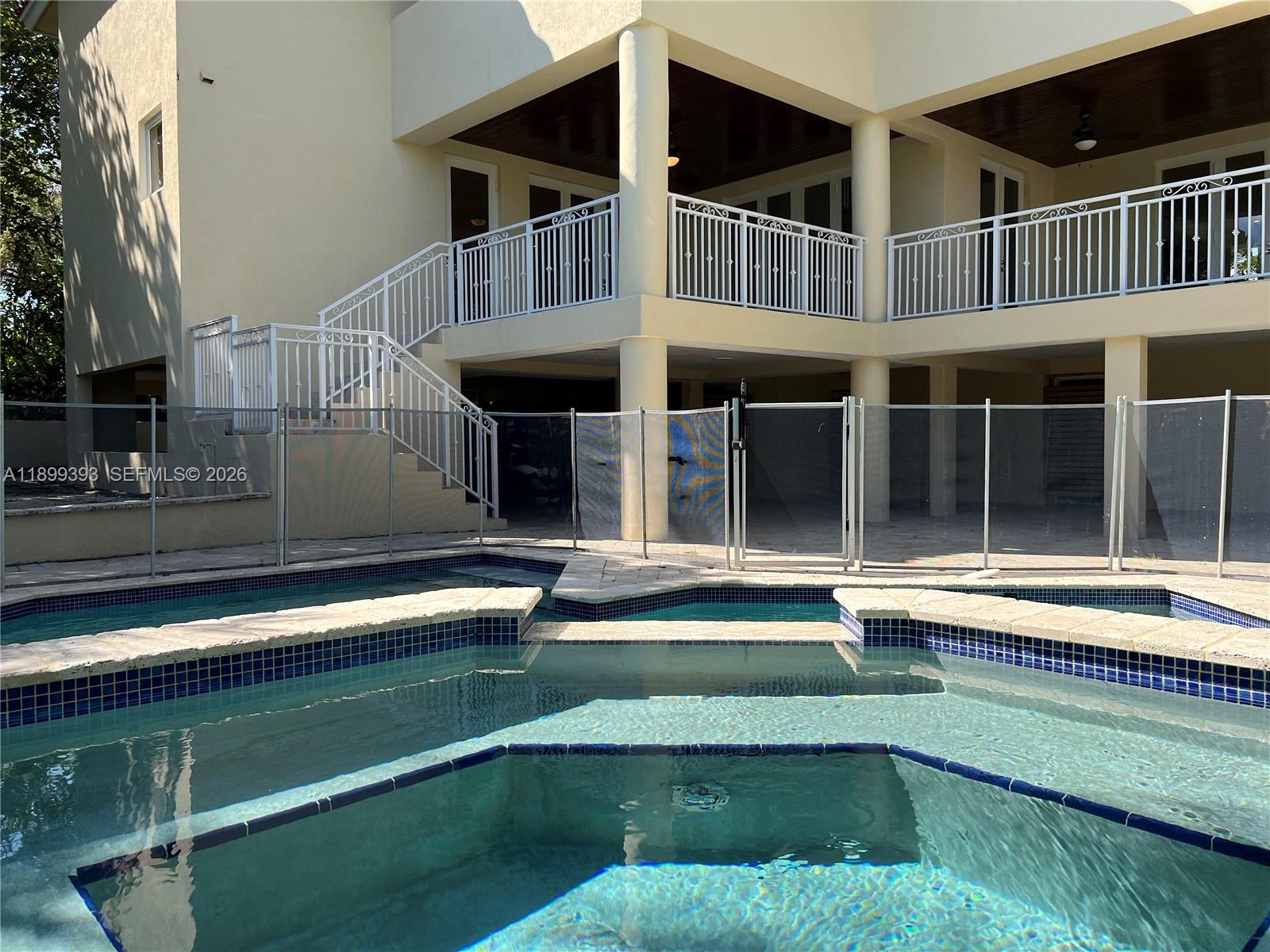 TROPICAL ISLE HOMES SUB 2 - Residential Lease