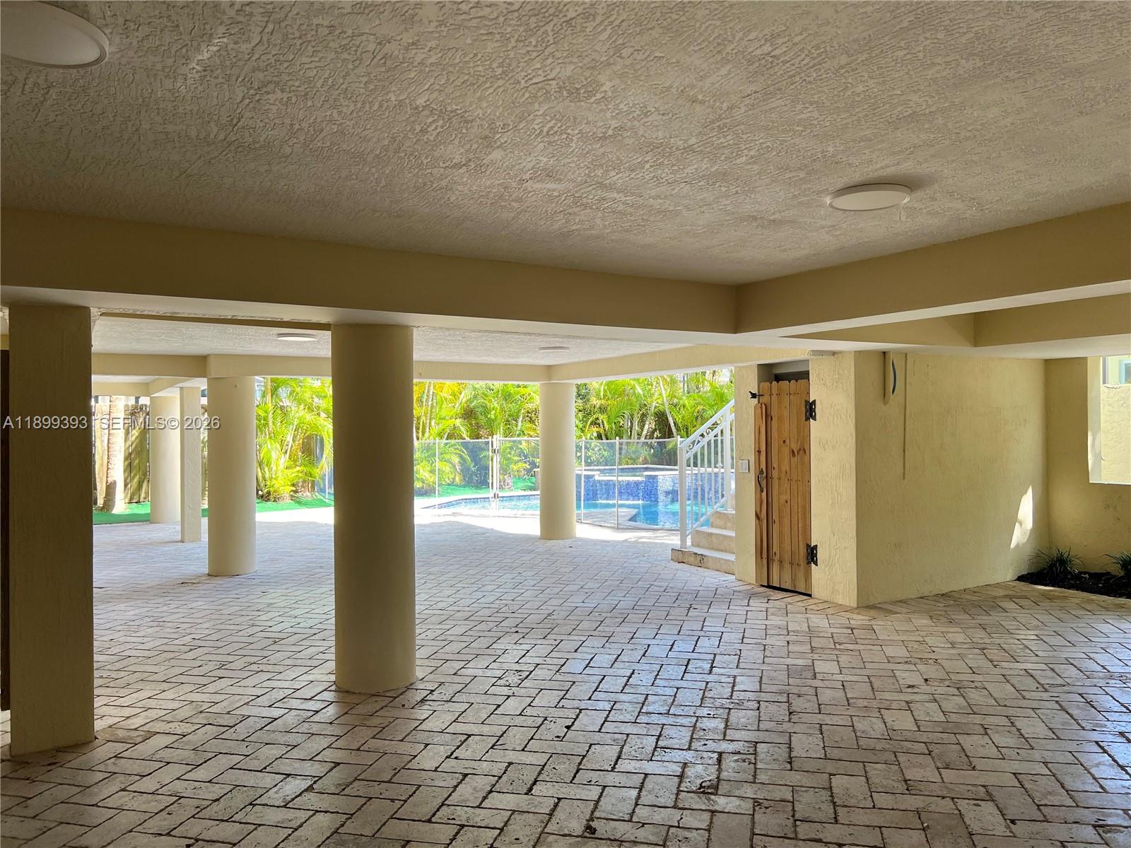 TROPICAL ISLE HOMES SUB 2 - Residential Lease