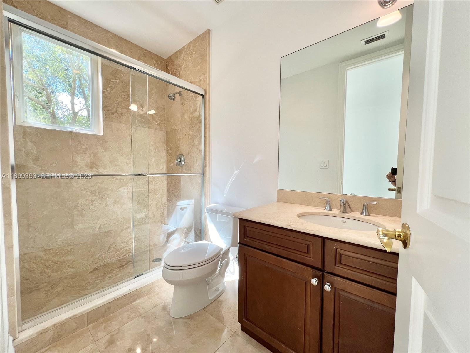 TROPICAL ISLE HOMES SUB 2 - Residential Lease