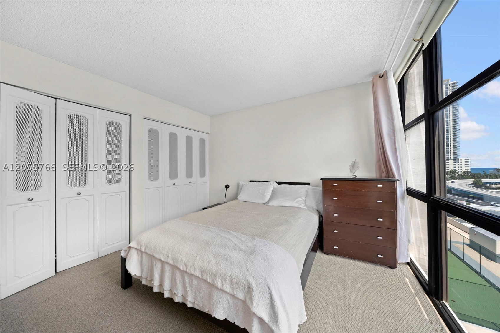 PLAZA OF AMERICAS CONDO P - Residential Lease