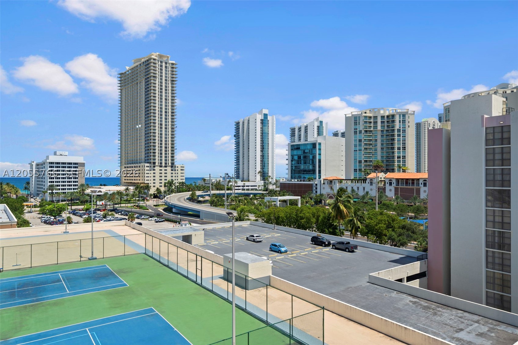 PLAZA OF AMERICAS CONDO P - Residential Lease
