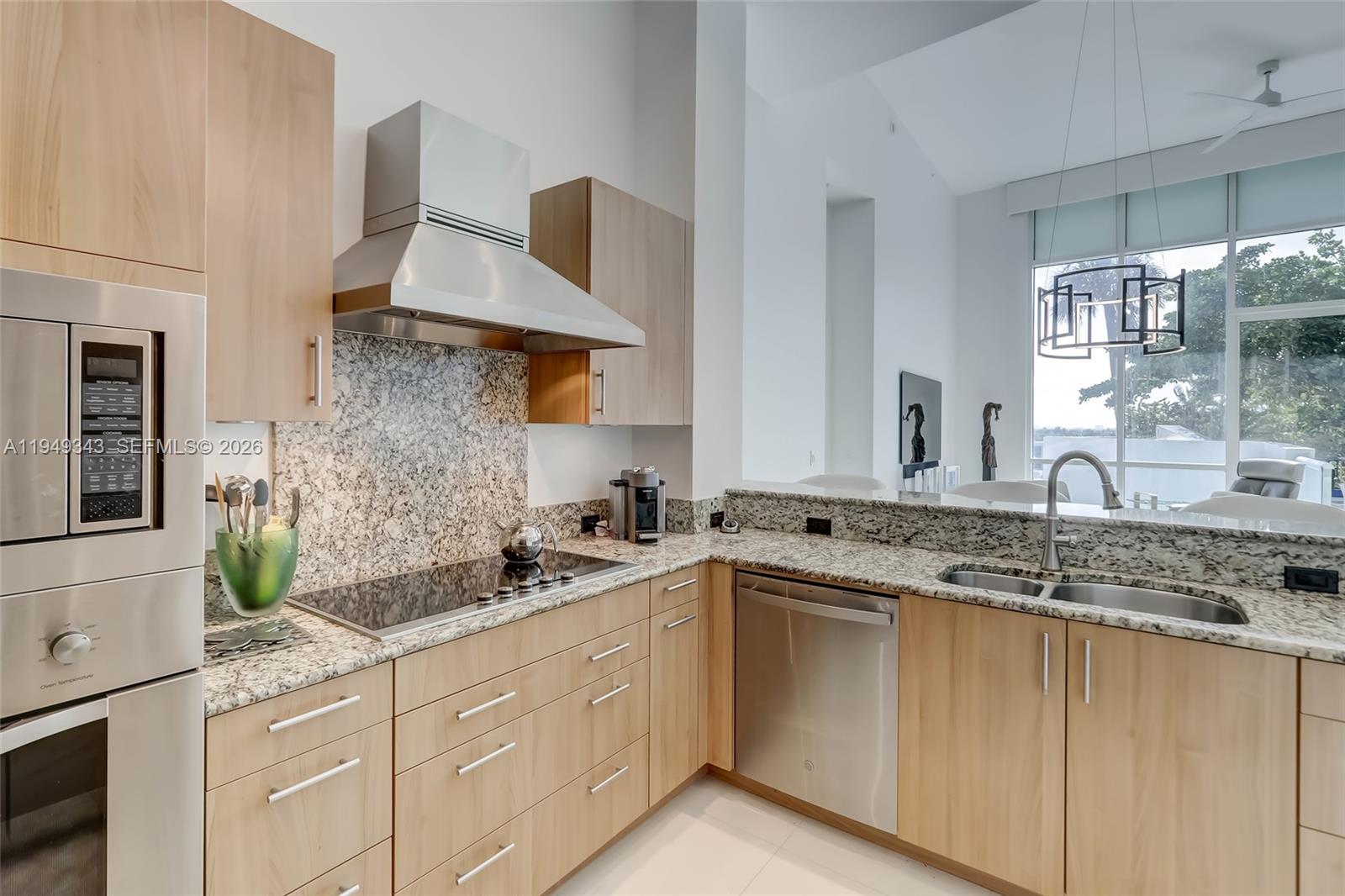 PLAZA AT OCEANSIDE (THE) - Residential Lease