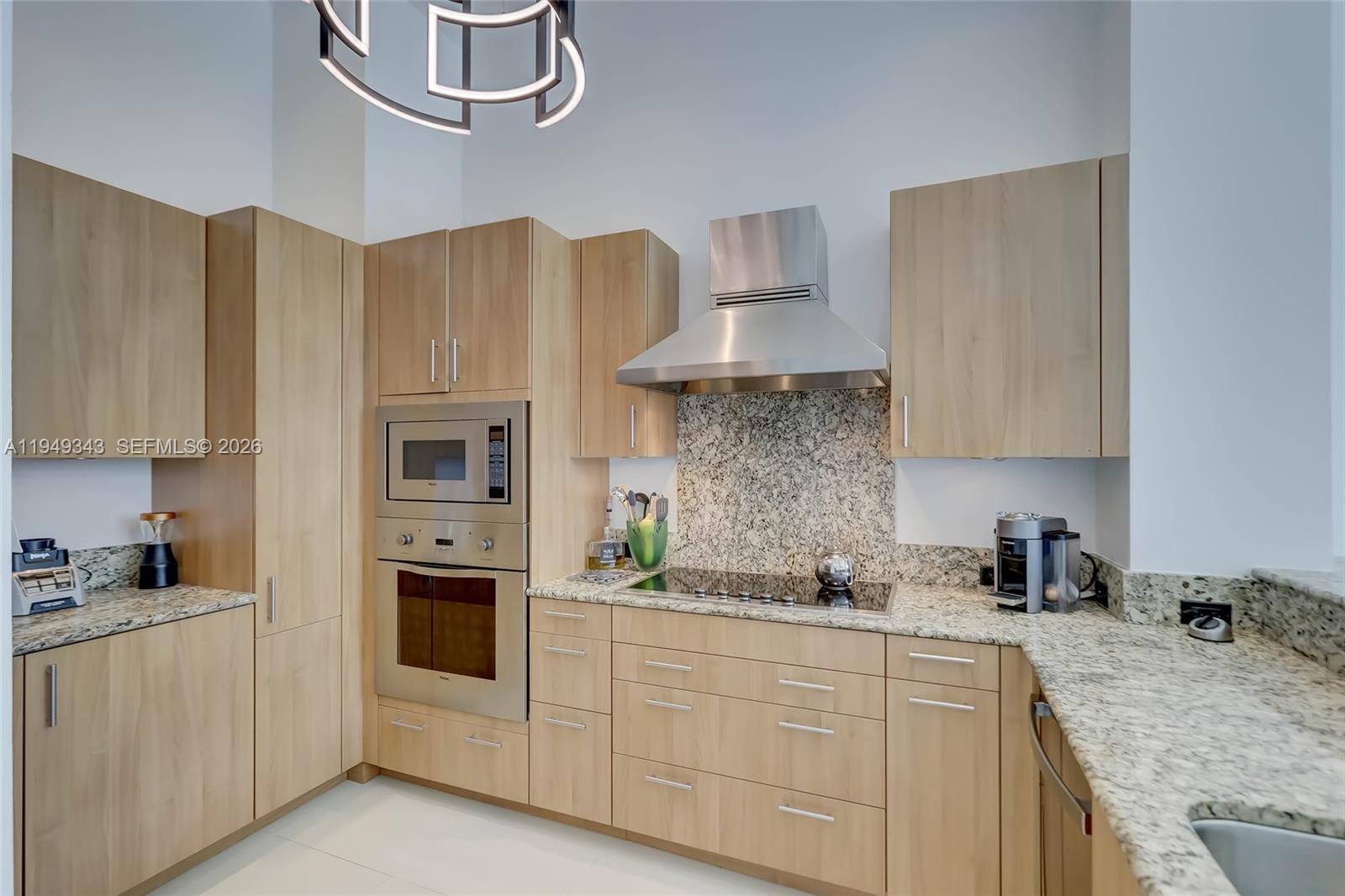 PLAZA AT OCEANSIDE (THE) - Residential Lease