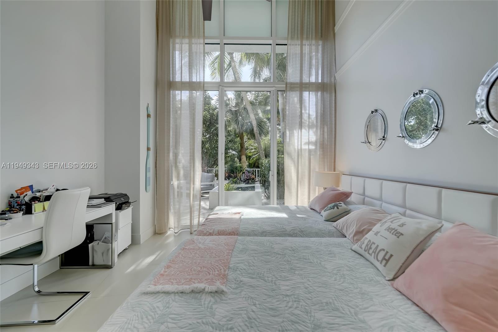 PLAZA AT OCEANSIDE (THE) - Residential Lease