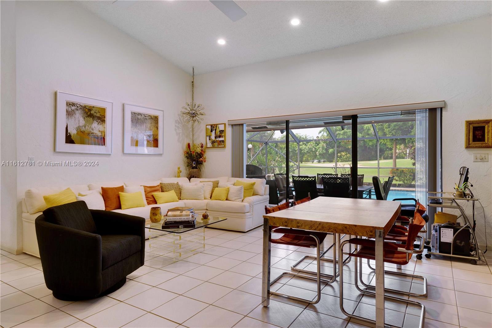 WOODMONT TRACT 47 - Residential