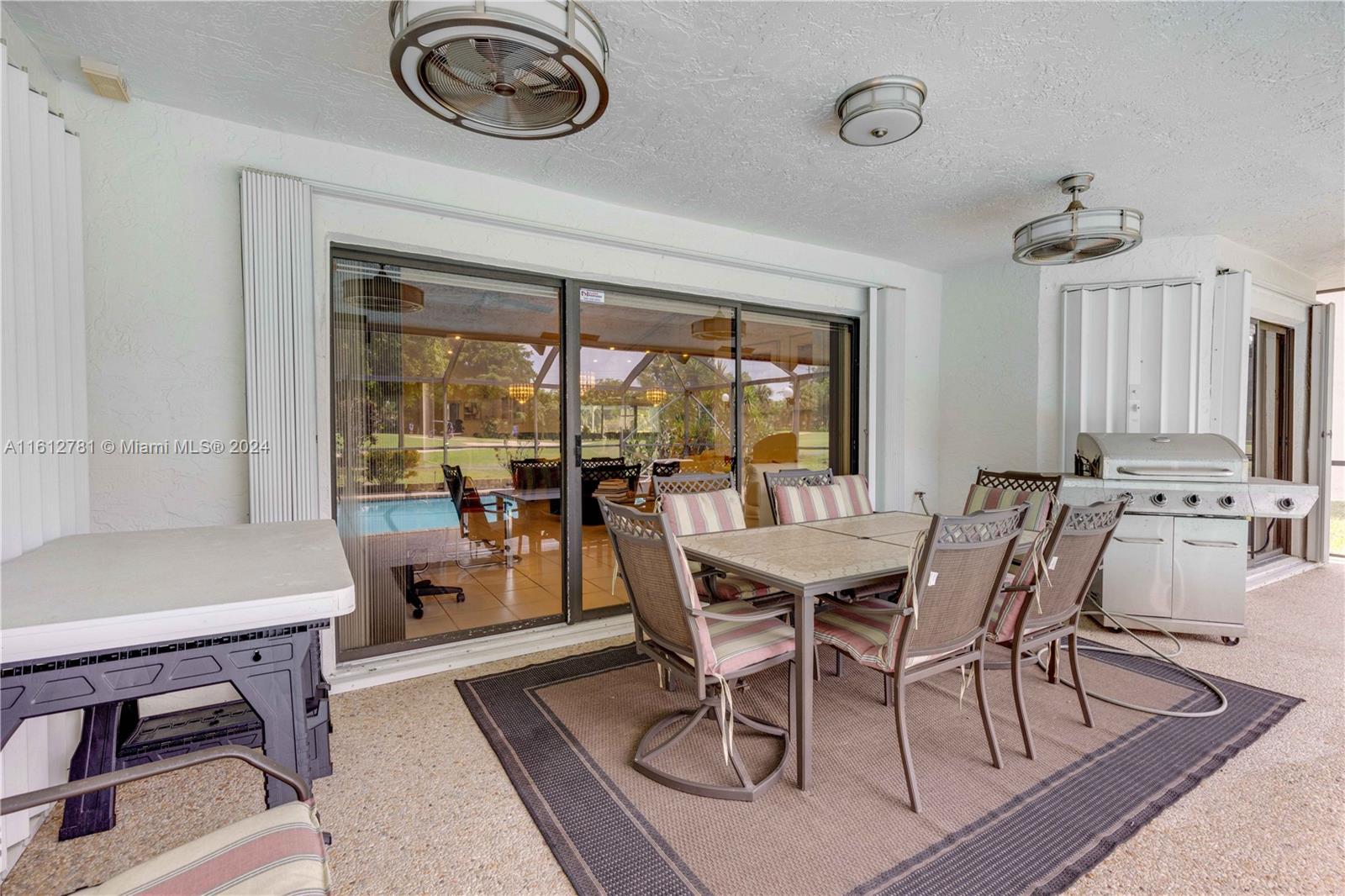 WOODMONT TRACT 47 - Residential
