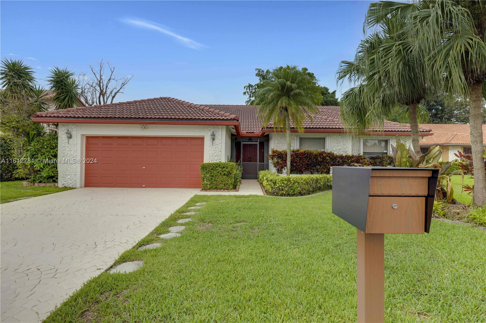 WOODMONT TRACT 47 - Residential