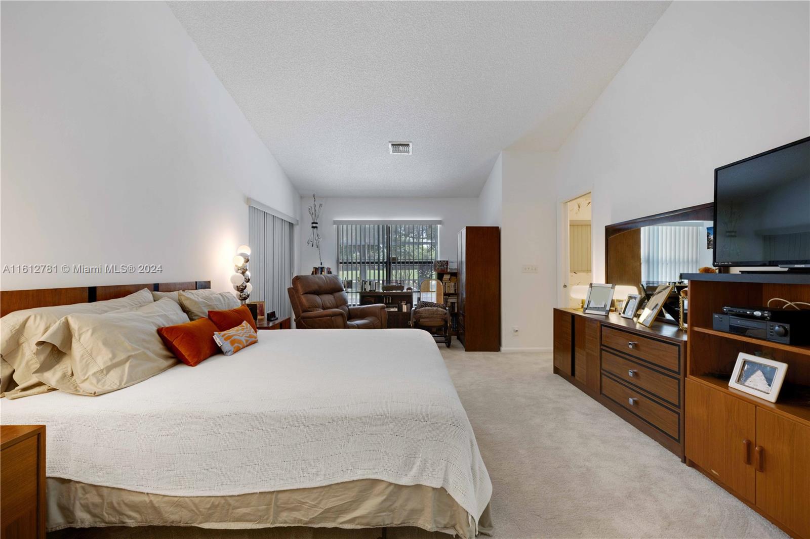 WOODMONT TRACT 47 - Residential