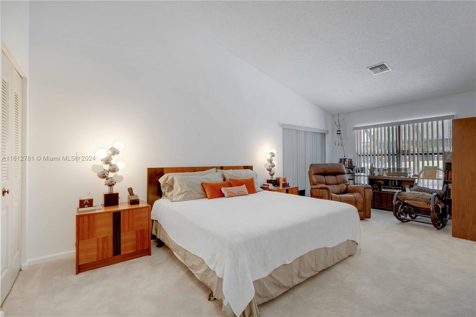 WOODMONT TRACT 47 - Residential