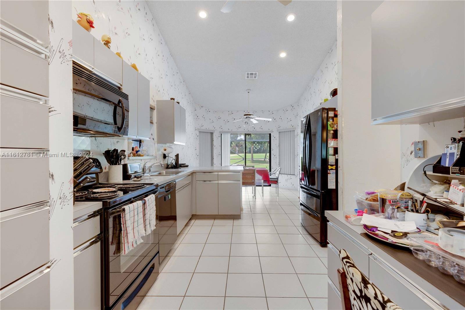 WOODMONT TRACT 47 - Residential