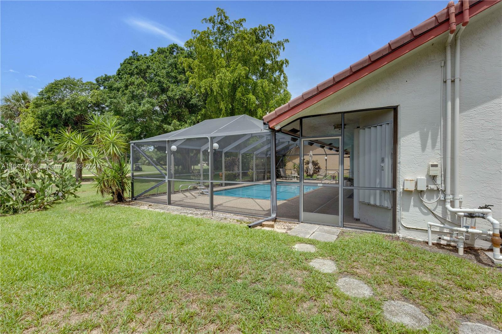 WOODMONT TRACT 47 - Residential