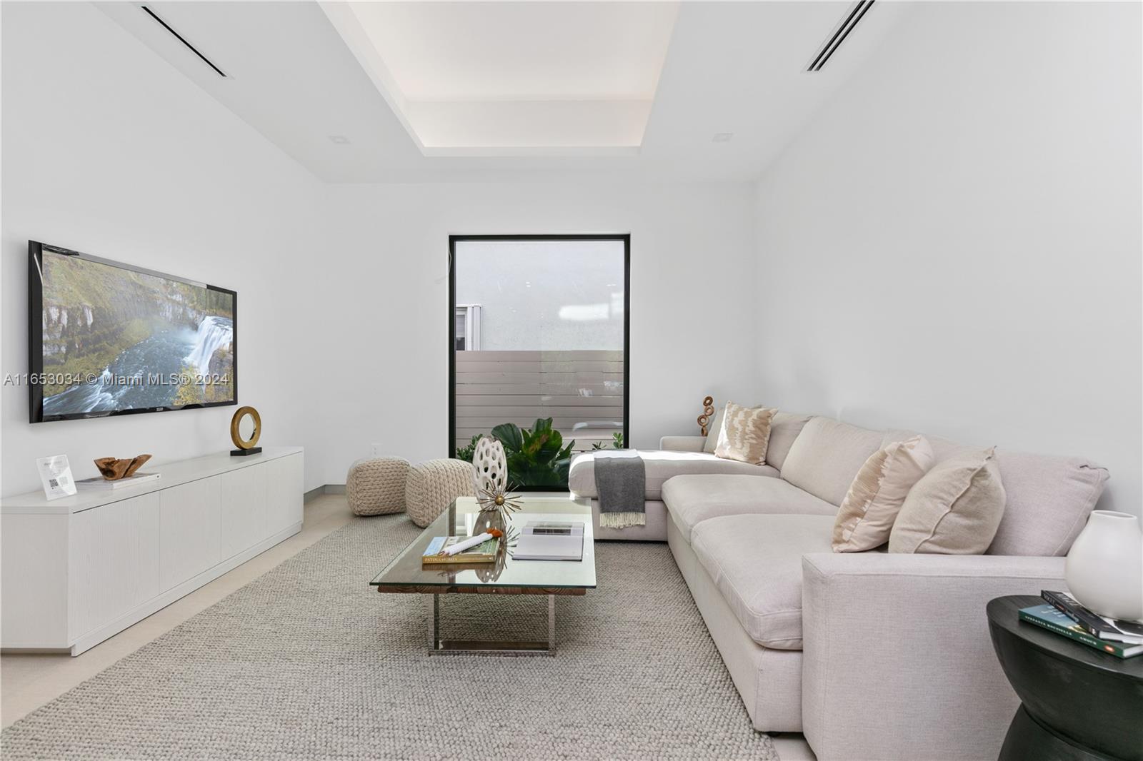 AMD PL OF BONITA PARK - Residential