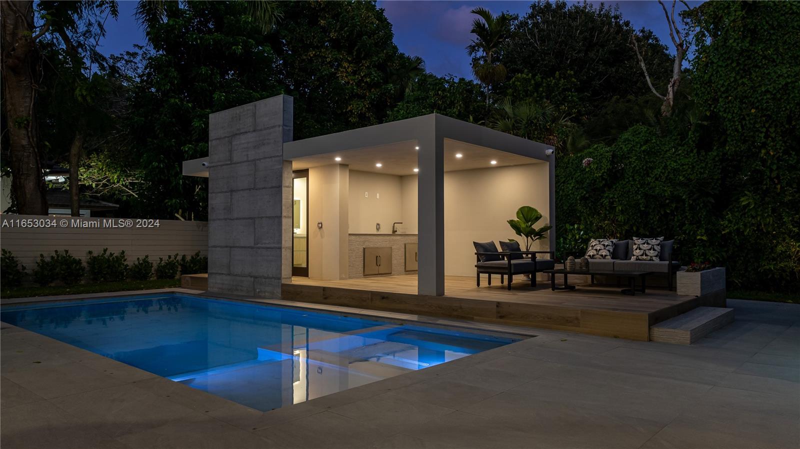 AMD PL OF BONITA PARK - Residential