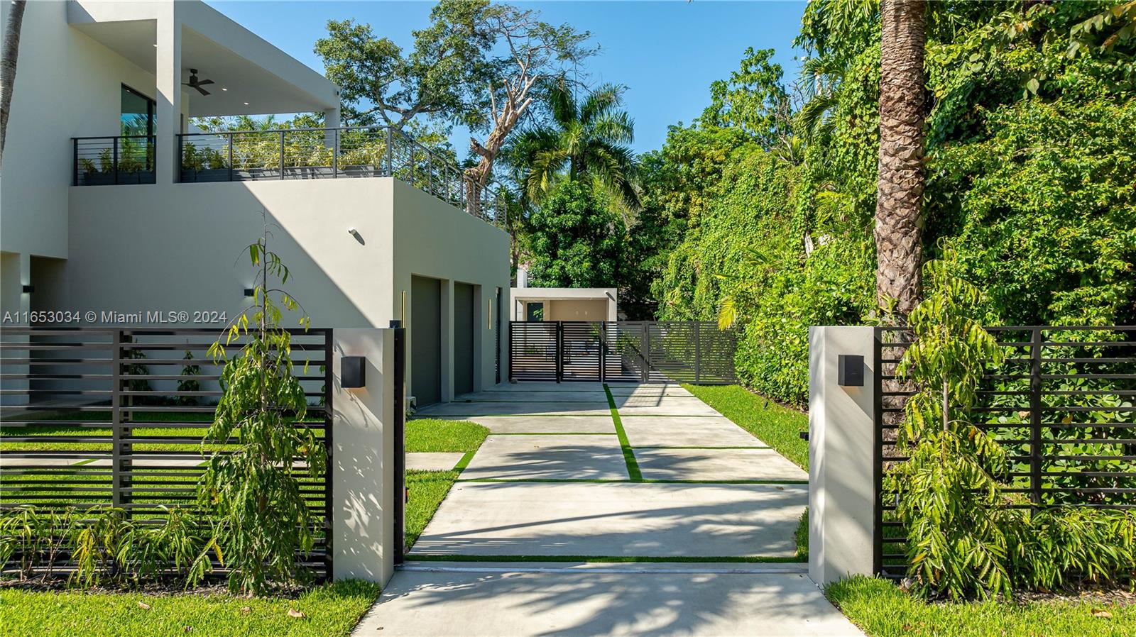 AMD PL OF BONITA PARK - Residential