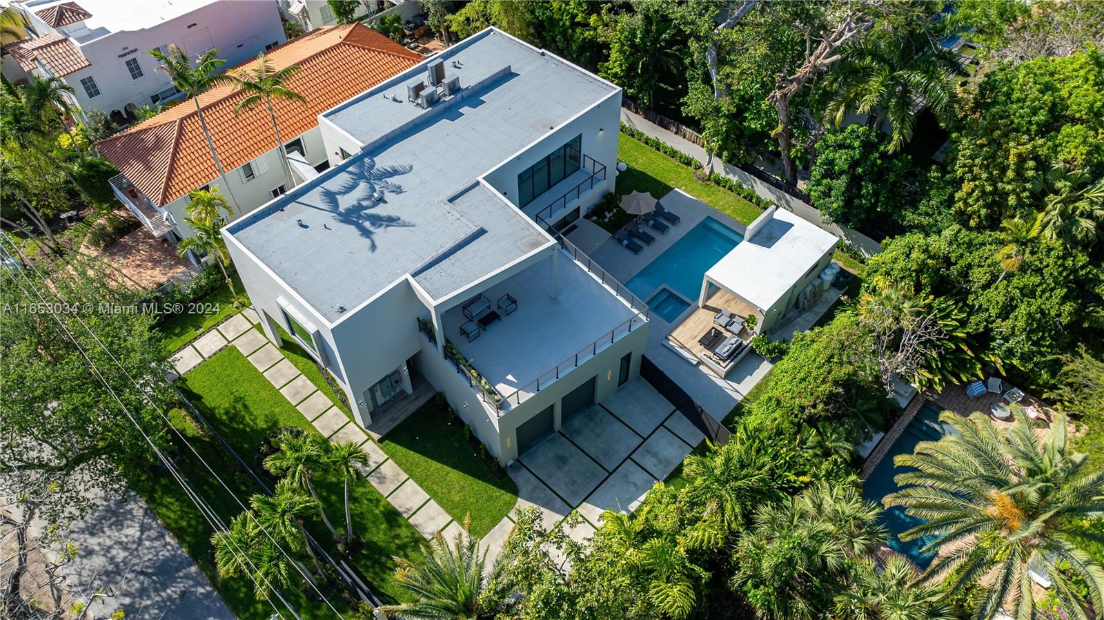 AMD PL OF BONITA PARK - Residential